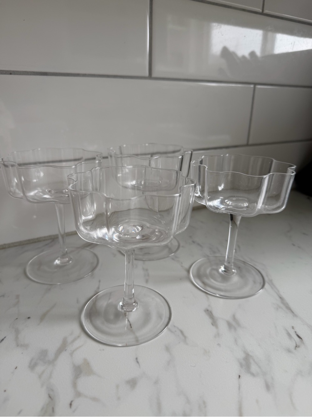 Super Beautiful Crystal Clear Glass Flower Coupe Glasses - Set of 4 Brand New